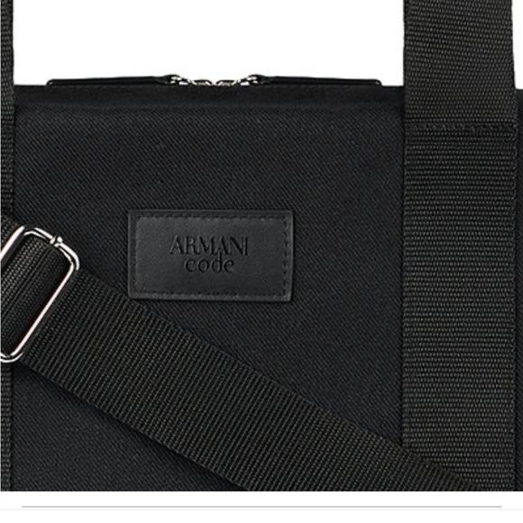 Giorgio Armani duffle bag/ Weekender bag - Picture 2 of 2